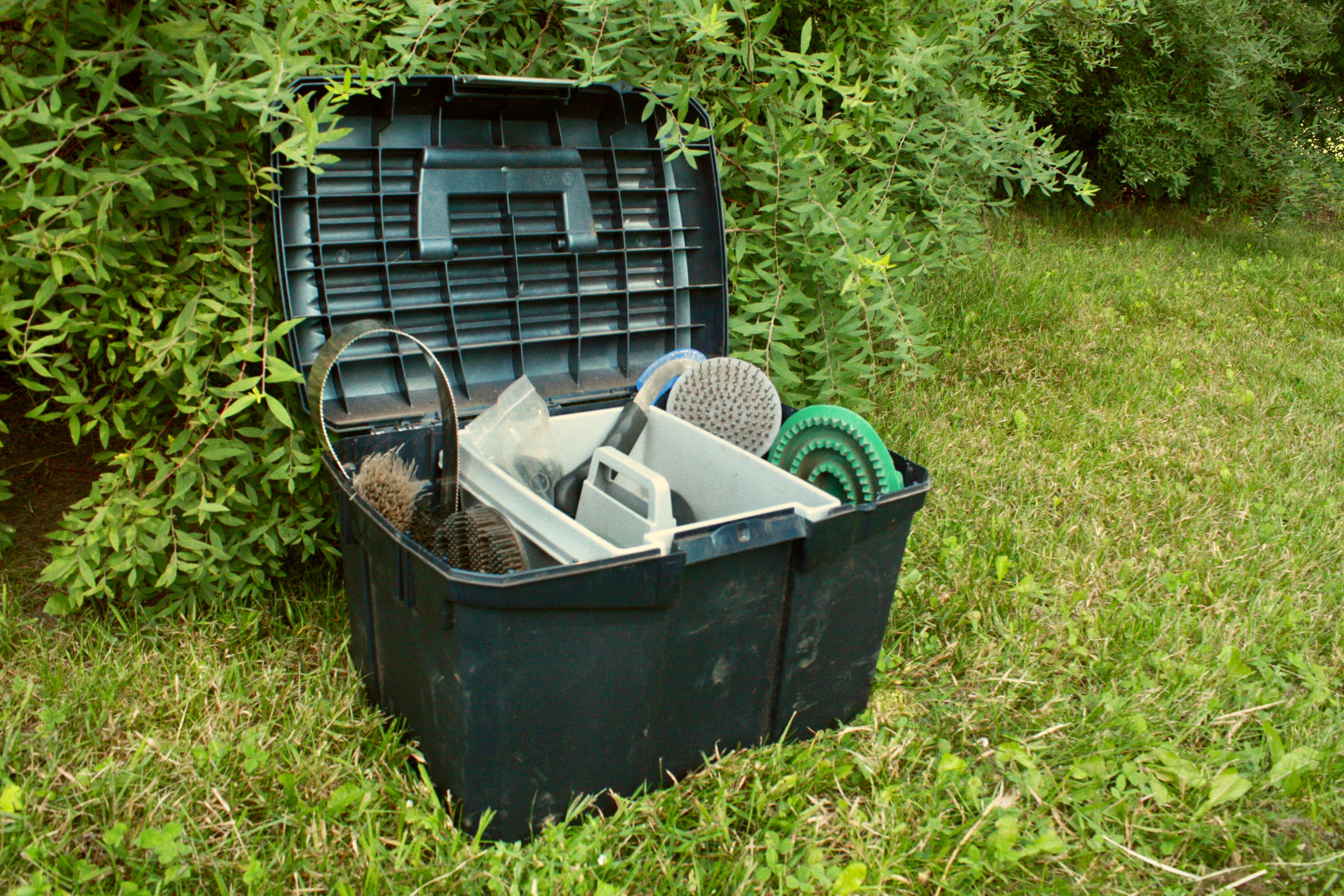 Grooming Totes & Bags